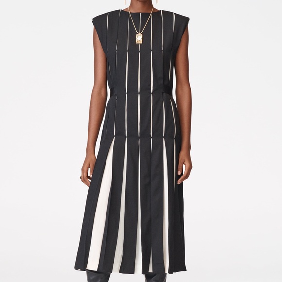 ZARA Box Pleated Wool Midi/Maxi Limited Edition Dress - Picture 7 of 14